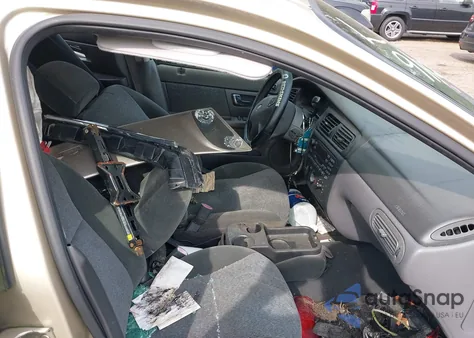 2000 Ford Taurus Se from USA, damaged, VIN 1FAFP5320YG151249